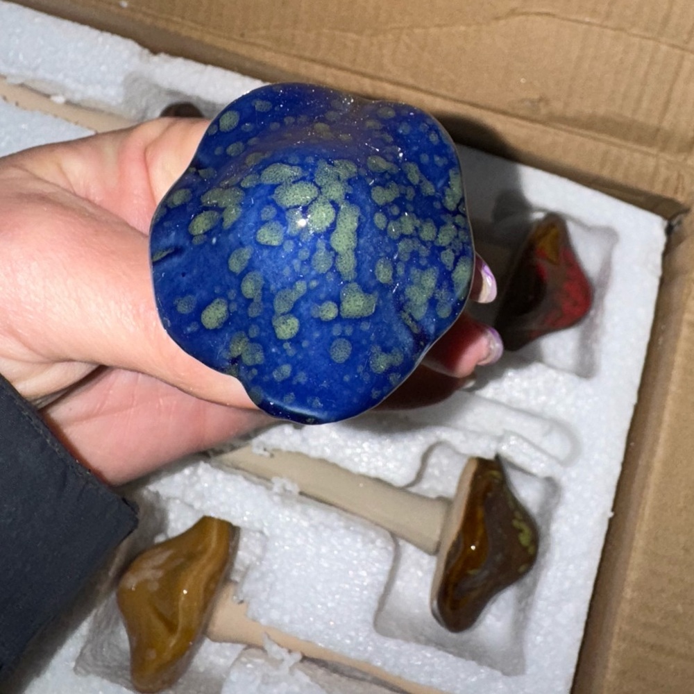 Colorful Ceramic hand made Mushrooms set of 8 well packaged; colors vary! New! - Picture 4 of 12